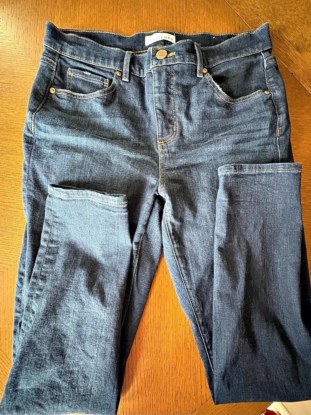 LOFT Sustainable Style Skinny Jeans Straight Leg Jeans Blue Waist 30 Like New